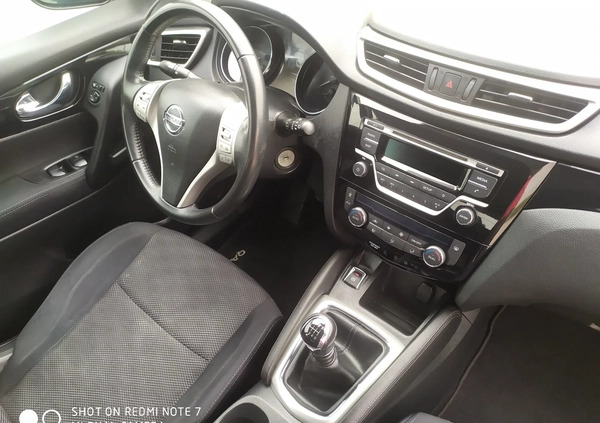 Nissan Qashqai cena 48900 przebieg: 120990, rok produkcji 2015 z Człopa małe 781